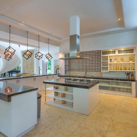 Villa Kaira Estate Canggu  Ngoại thất bức ảnh